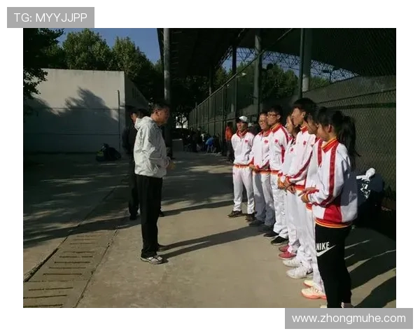 北京网球队技术解析：从基础训练到比赛策略的全方位探讨